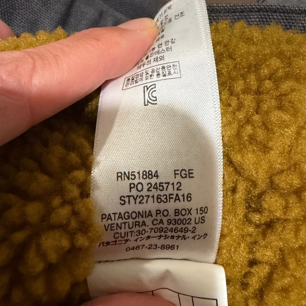 Patagonia Lined Canvas Hoody - Picture 5 of 5